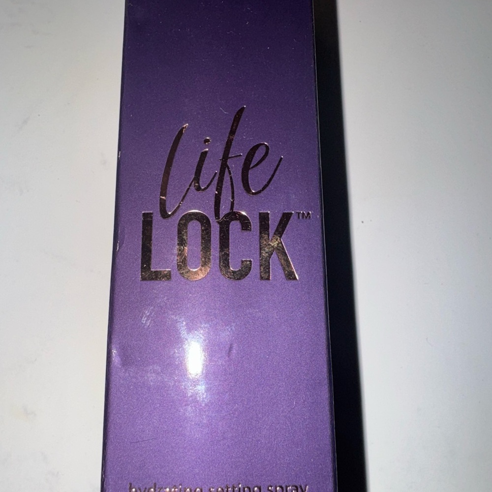 Tarte Life Lock Setting Spray - Light Pink - Picture 9 of 10